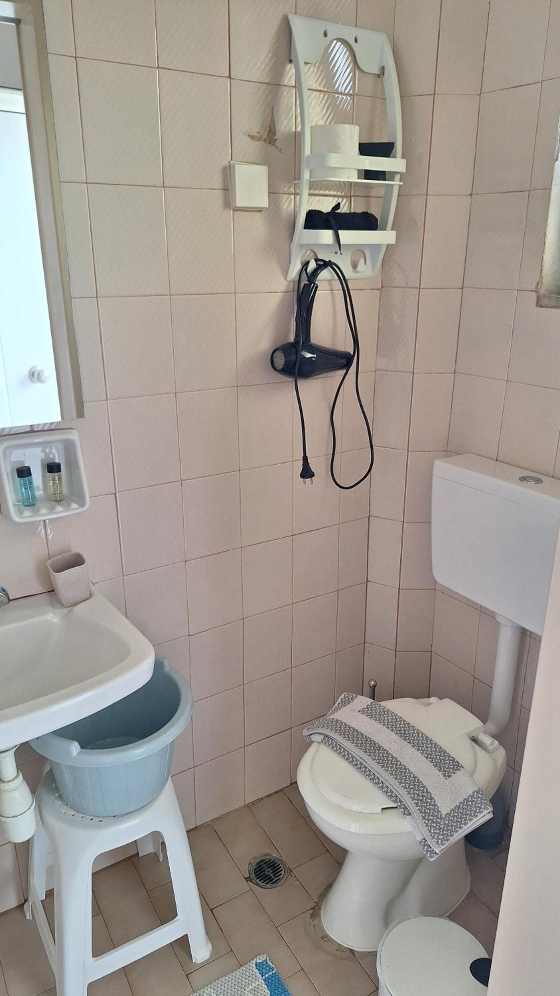 Antzela Apartment